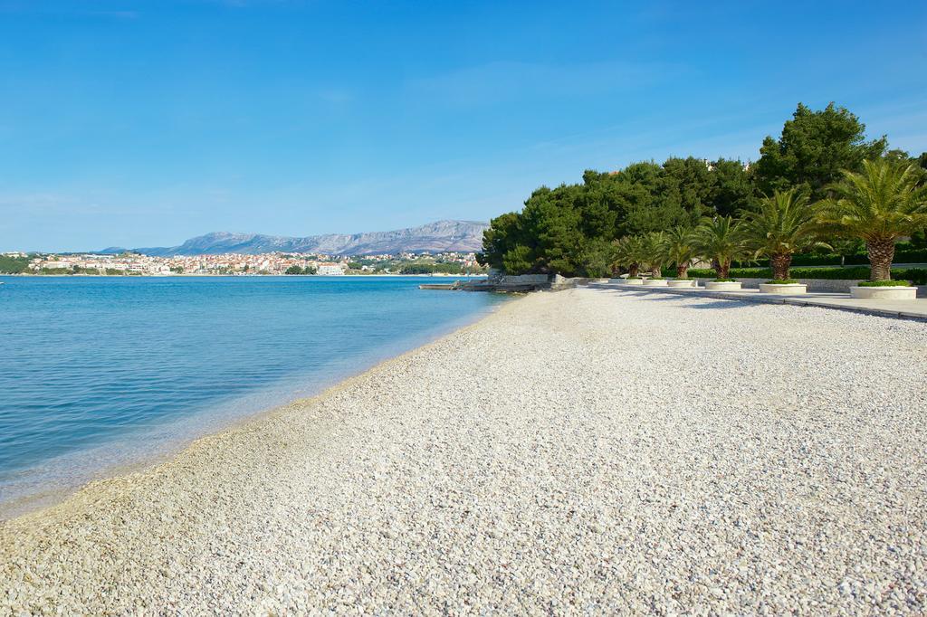Olive Tree Apartments Подстрана Екстериор снимка